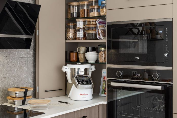 Garde-manger dans une cuisine équipée SoCoo'c Bento